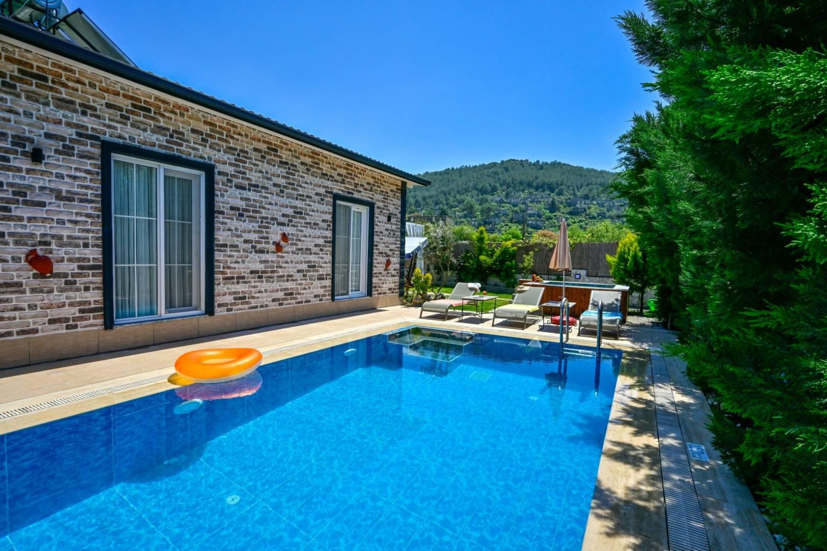 Fethiye Kayaköy'de Yeşillikler İçinde, Özel Havuzlu, Korunaklı Villa-41625