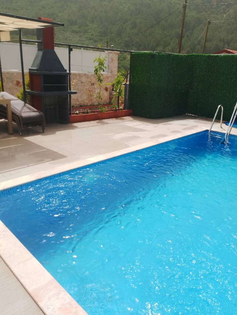 Fethiye Kızılbel'de Çekirdek Ailelere Uygun, Özel Havuzlu, Şık Villa