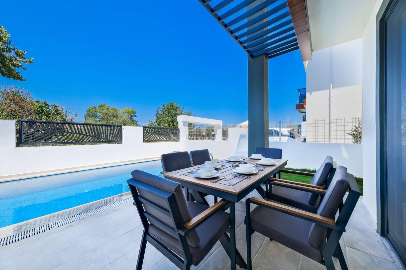 Muğla Fethiye'de Merkeze Yakın, Özel Havuzlu, Tatil Villası-43225