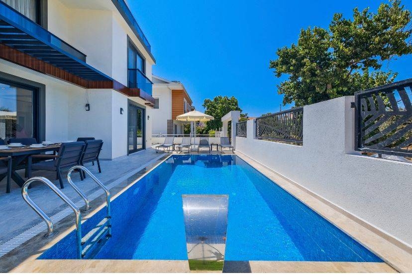 Muğla Fethiye'de Merkeze Yakın, Özel Havuzlu, Tatil Villası