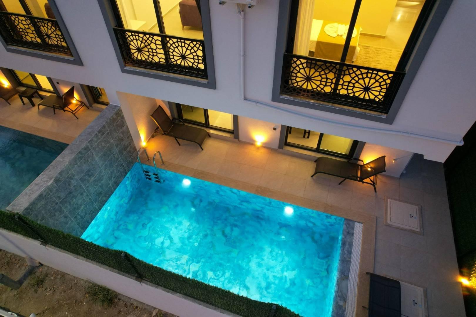 Fethiye Babataşı'nda Şehrin Kalbinde, Özel Havuzlu, Şık Villa-41779