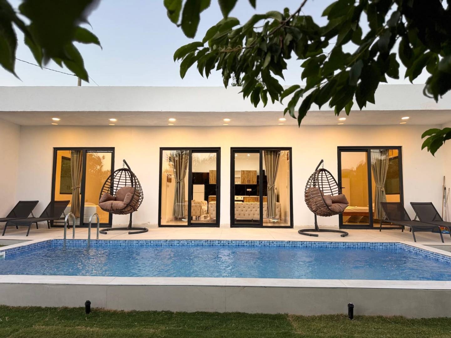 Fethiye Nif'te Şehirden Uzakta, Özel Havuzlu, Jakuzili Villa