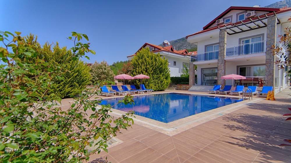 Fethiye Ölüdeniz'de Harika Doğa İçerisinde, Özel Havuzlu, Geniş Villa-25375
