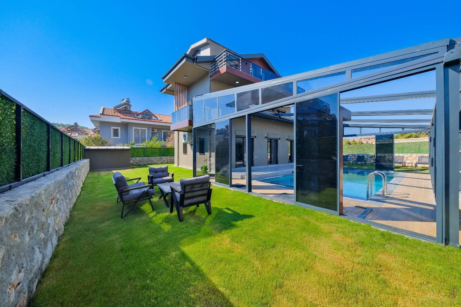 Fethiye Ölüdeniz'de Doğa Manzaralı, Özel Havuzlu, 8 Kişilik Villa-39679