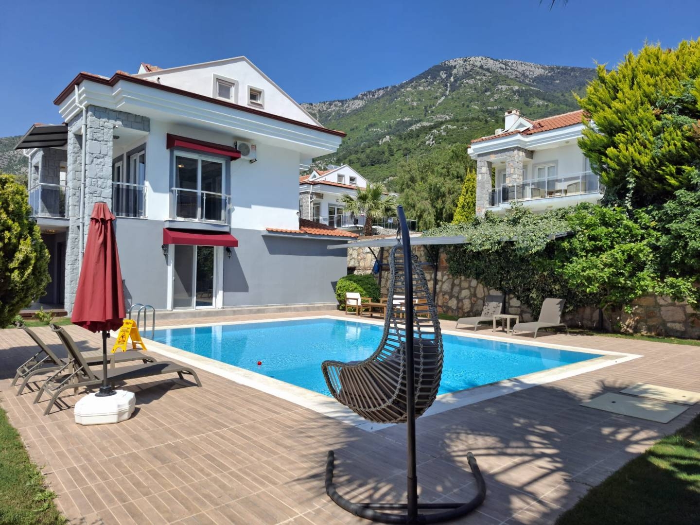 Fethiye Ölüdeniz'de Sakin Konumda, Özel Havuzlu, Ferah Villa