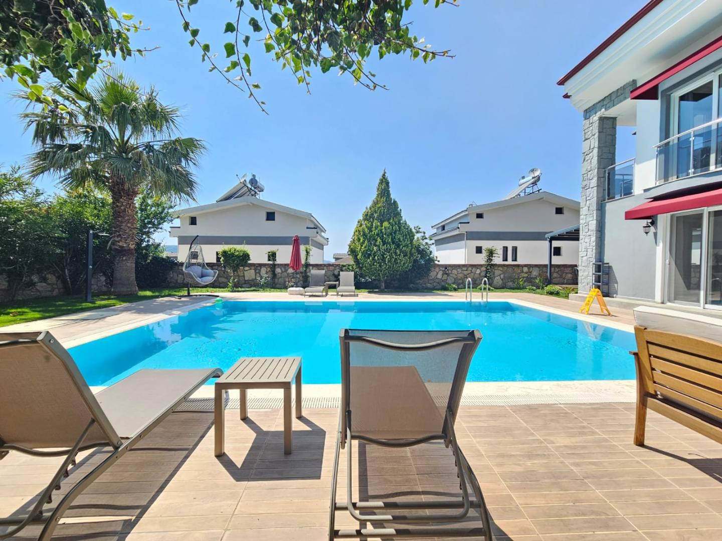 Fethiye Ölüdeniz'de Sakin Konumda, Özel Havuzlu, Ferah Villa-42662