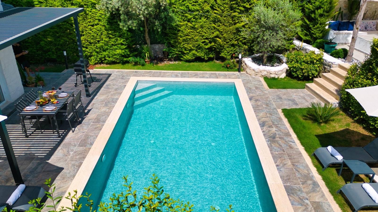 Fethiye Ölüdeniz'de Sakin Konumda, Özel Havuzlu, Ferah Villa-41846