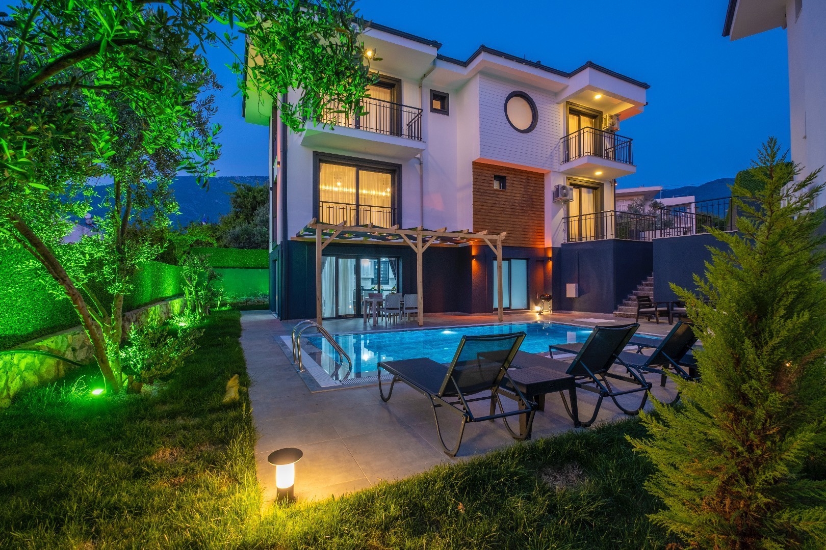 Fethiye Ölüdeniz'de Eşsiz Doğa Manzaralı, Özel Havuzlu, Lüks Villa