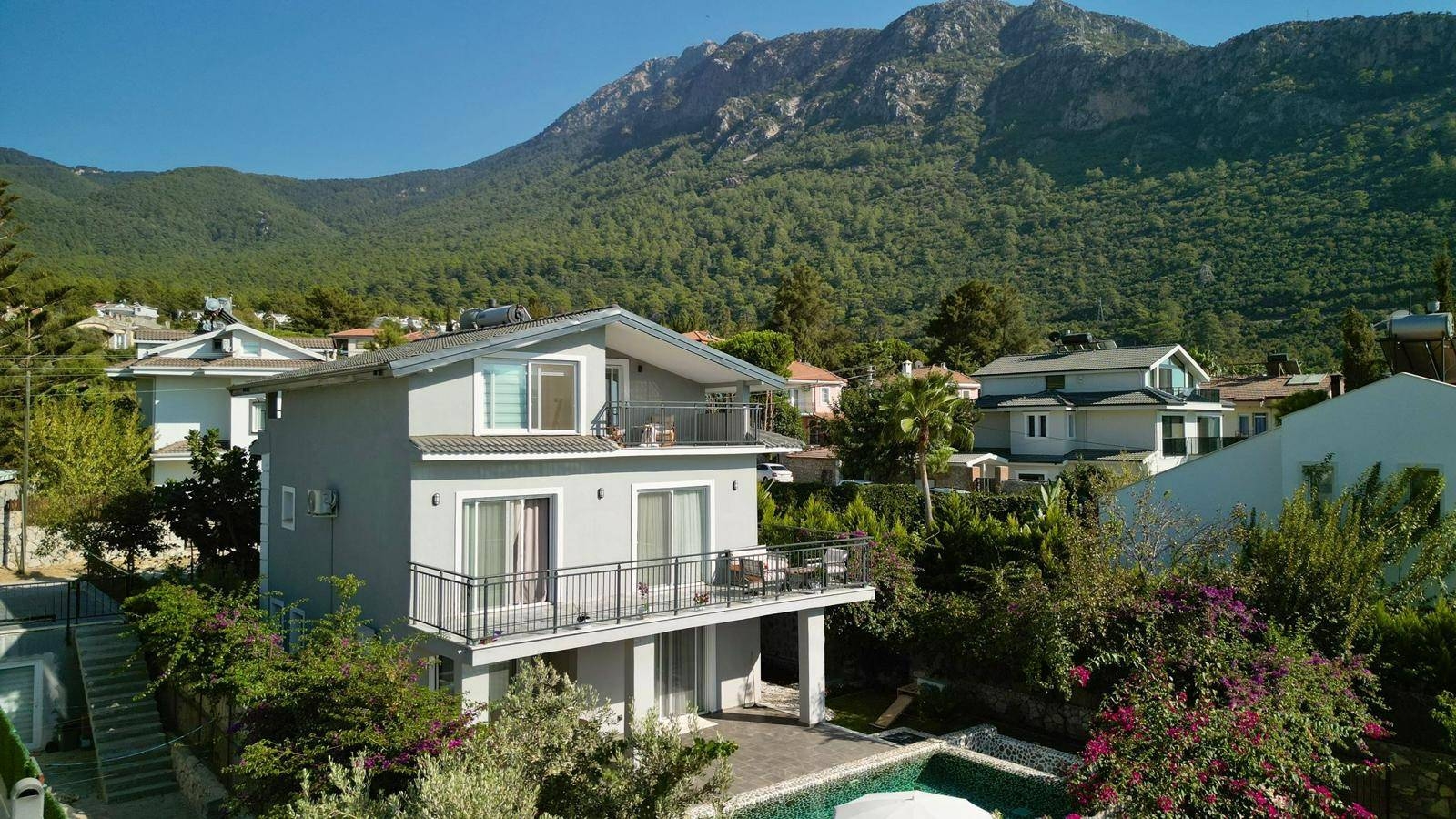 Fethiye Ölüdeniz'de Enfes Doğada, Özel Havuzlu, Lüks Villa