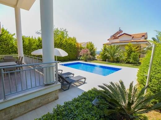 Fethiye Ölüdeniz'de Ferah Bahçe İçerisinde, Özel Havuzlu, 4+1 Villa-42317