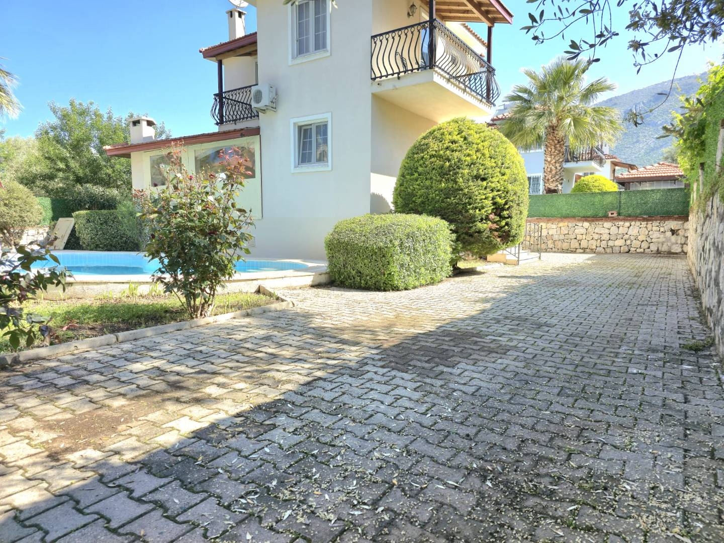 Fethiye Ölüdeniz'de Geniş Ailelere Uygun, Özel Havuzlu, 4+1 Villa
