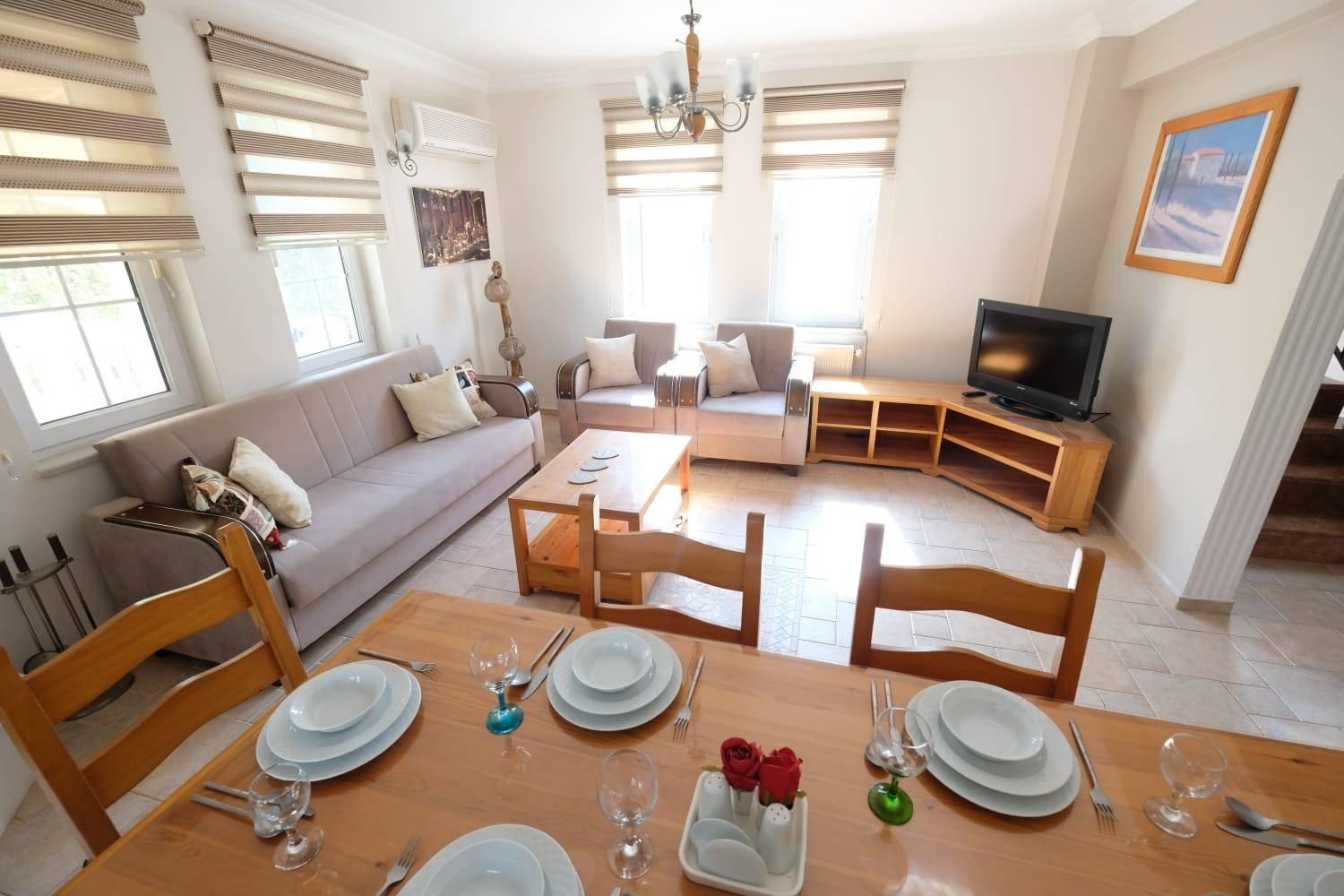 Fethiye Ölüdeniz'de Geniş Ailelere Uygun, Özel Havuzlu, 4+1 Villa-42641