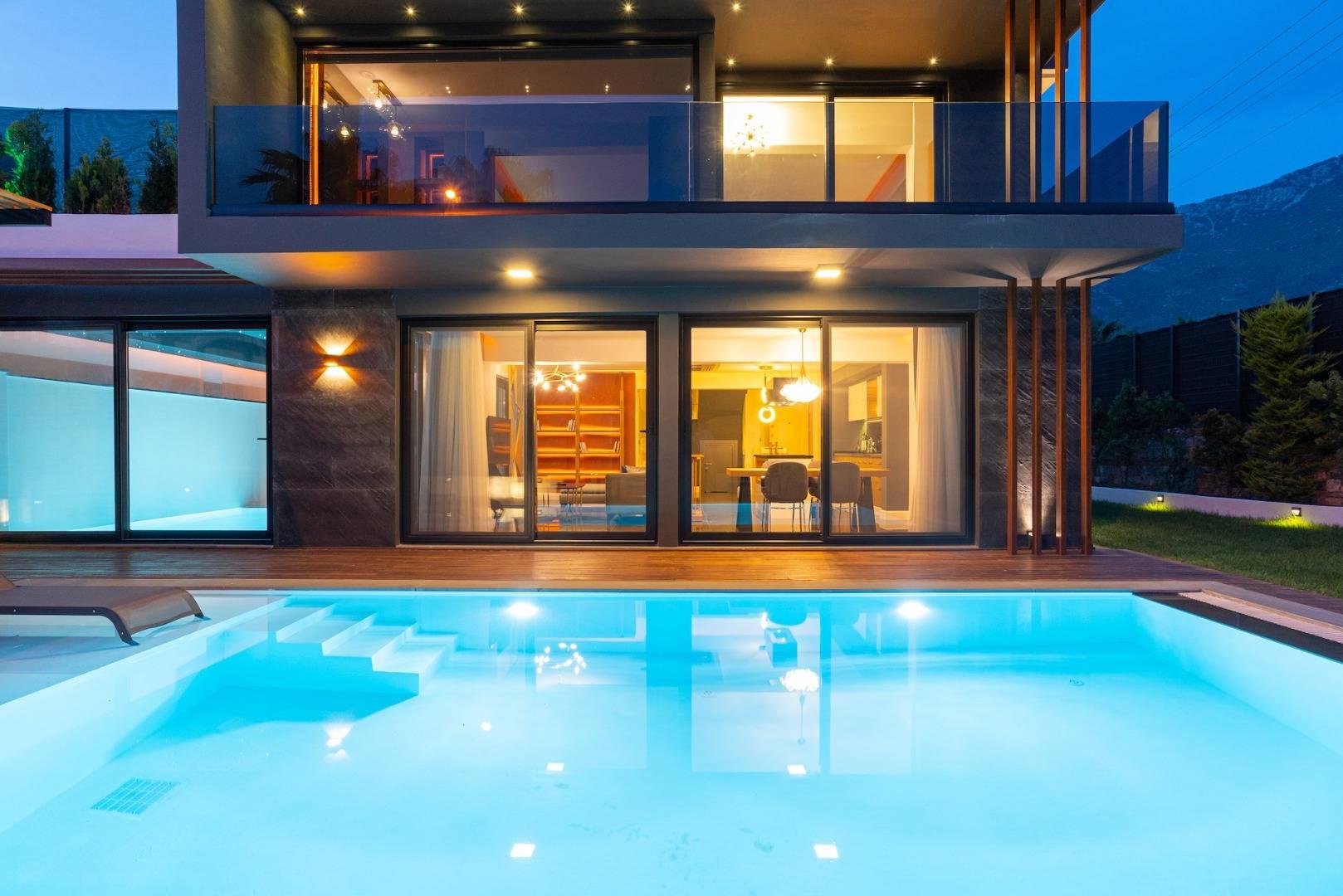 Fethiye Ölüdeniz'de Tasarımıyla Büyüleyen, Özel Havuzlu, Şık Villa-41493