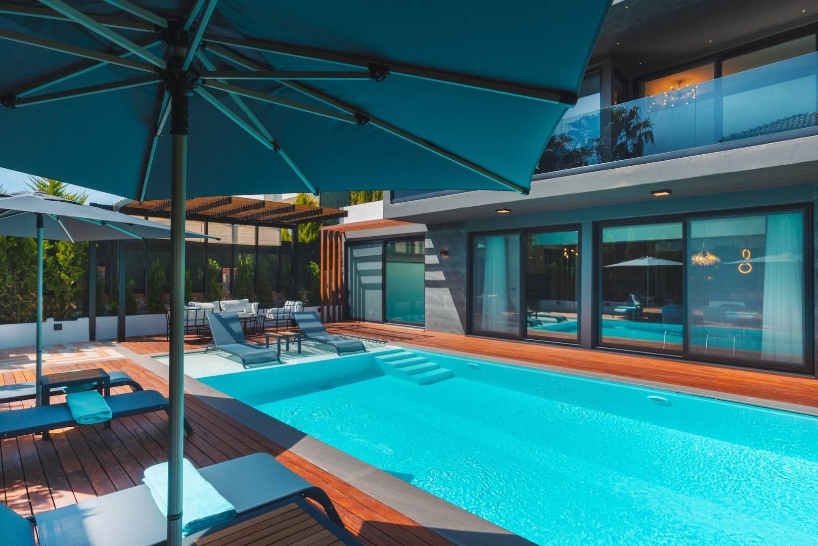 Fethiye Ölüdeniz'de Tasarımıyla Büyüleyen, Özel Havuzlu, Şık Villa-41493