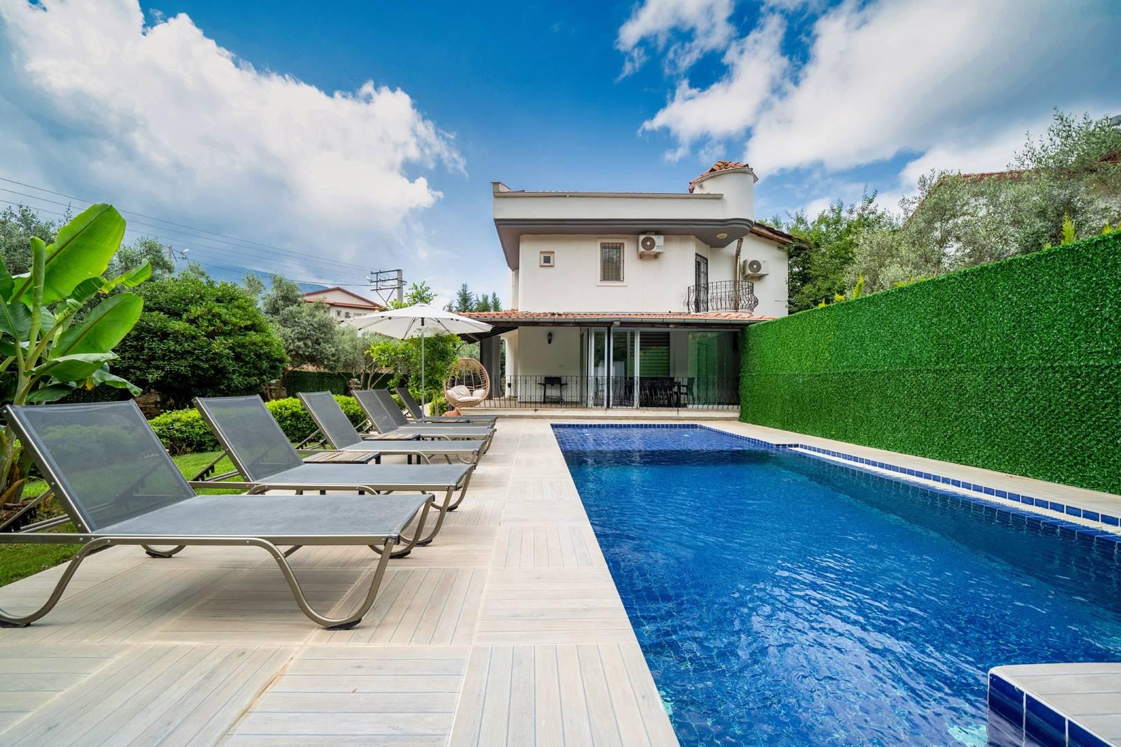 Fethiye Ölüdeniz'de Huzurlu Doğada, Özel Havuzlu, Lüks Villa-41417