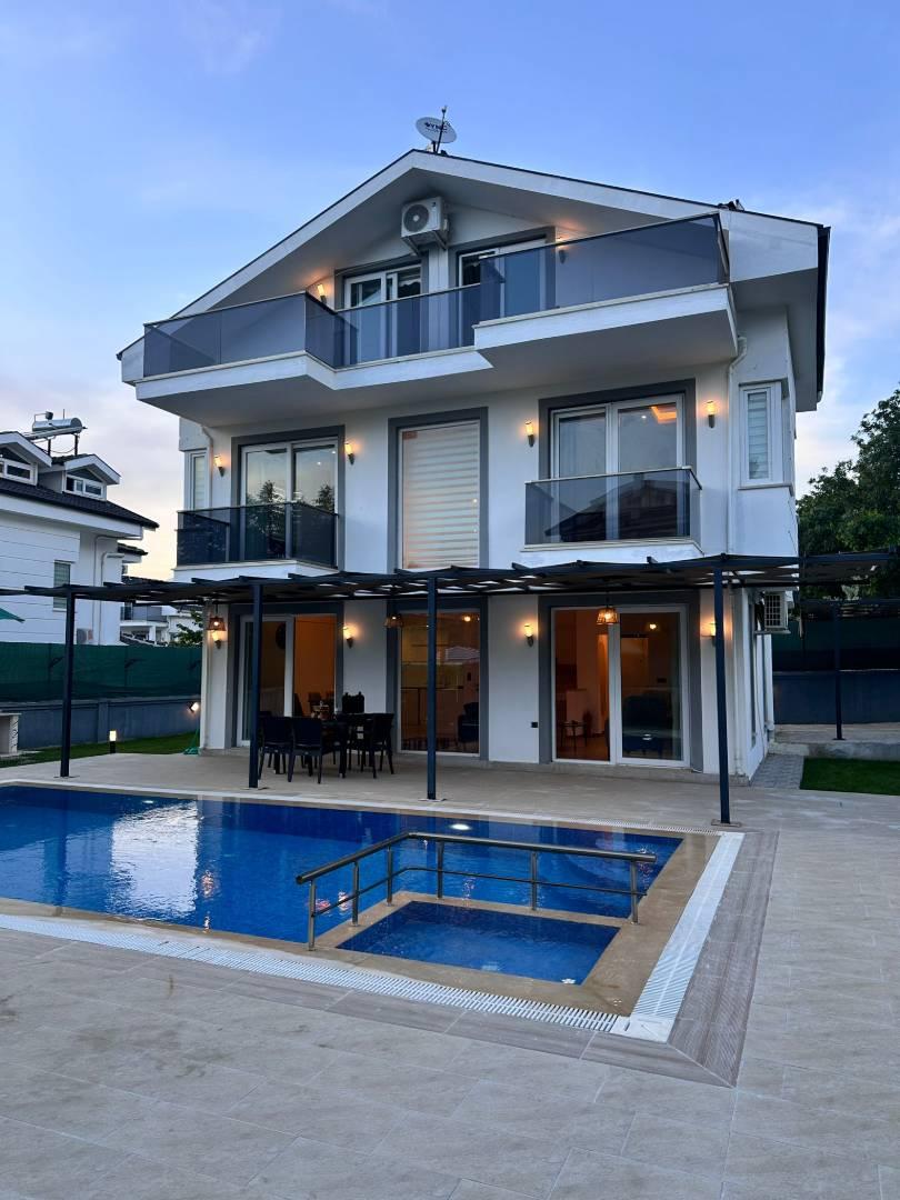 Fethiye Ölüdeniz'de Kalabalık Ailelere Uygun, Özel Havuzlu, Lüks Villa-42554