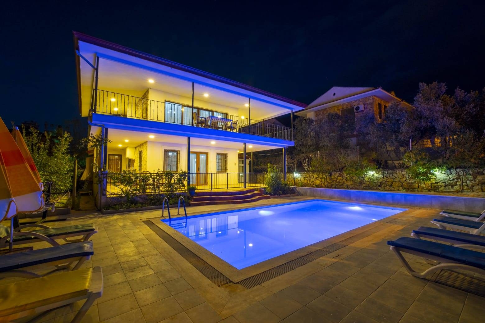 Fethiye Ölüdeniz'de Kalabalık Ailelere Uygun, Özel Havuzlu, 5+1 Villa