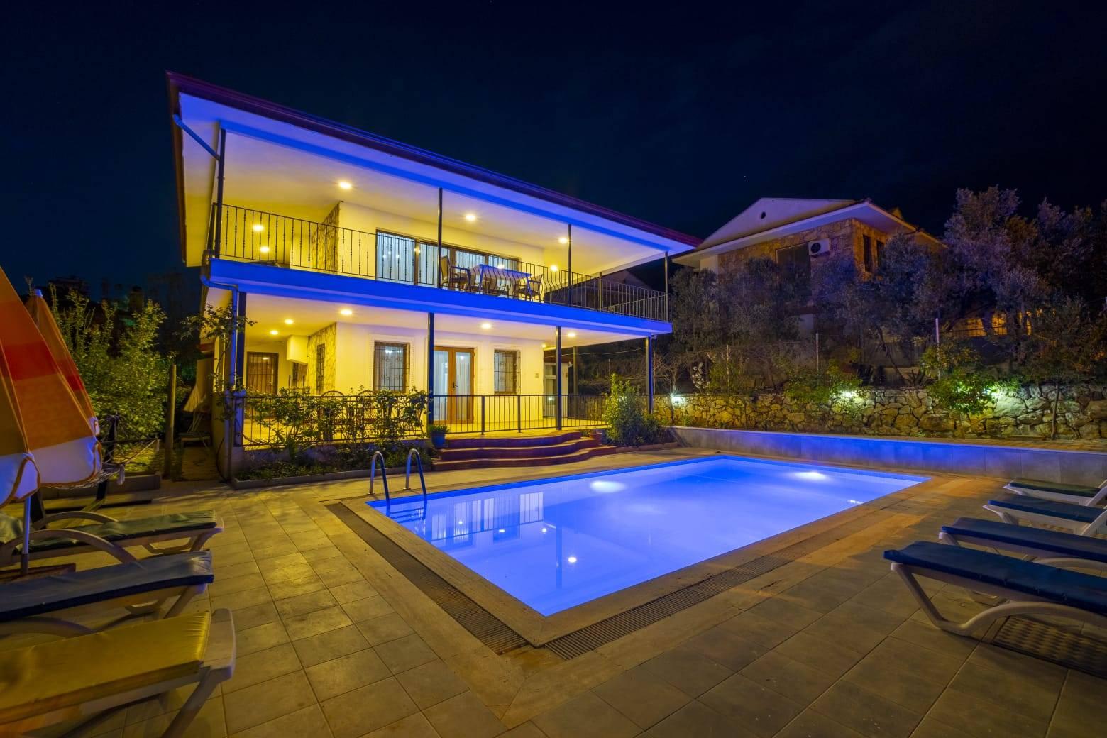 Fethiye Ölüdeniz'de Kalabalık Ailelere Uygun, Özel Havuzlu, 5+1 Villa-41899