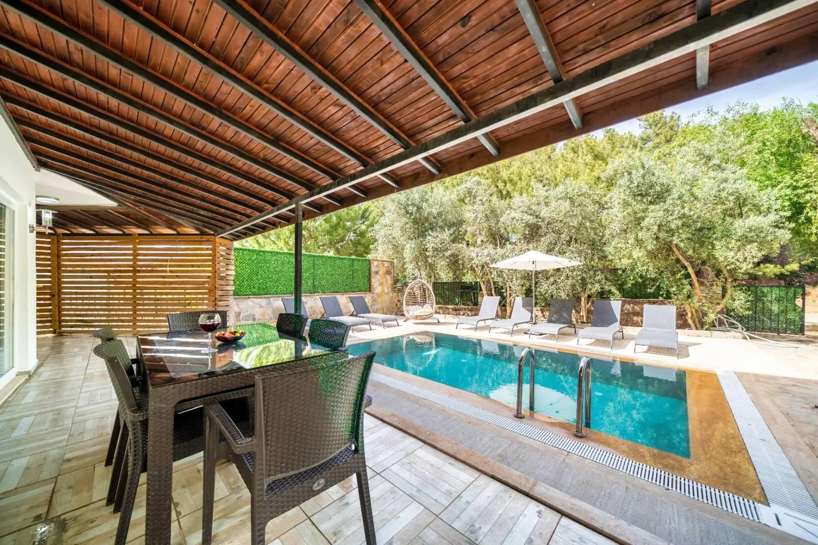 Fethiye Ölüdeniz'de Geniş Ailelere Uygun, Özel Havuzlu, Lüks Villa-37333