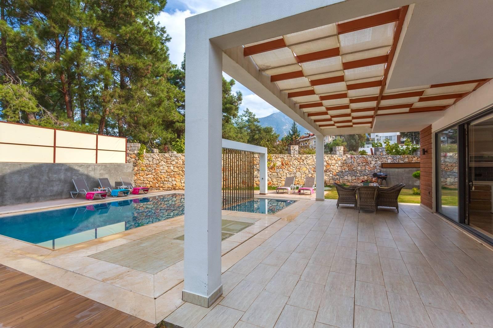 Fethiye Ölüdeniz'de Büyük Ailelere Uygun, Özel Havuzlu, Nezih Villa-41440
