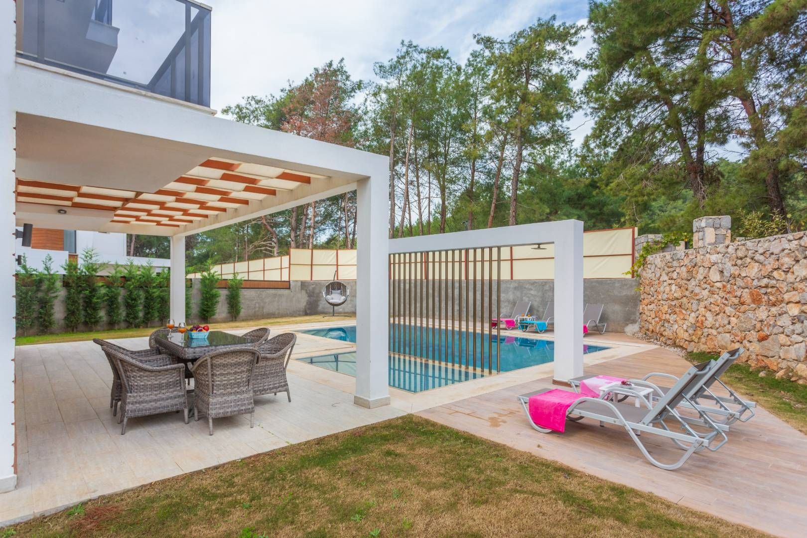 Fethiye Ölüdeniz'de Büyük Ailelere Uygun, Özel Havuzlu, Nezih Villa