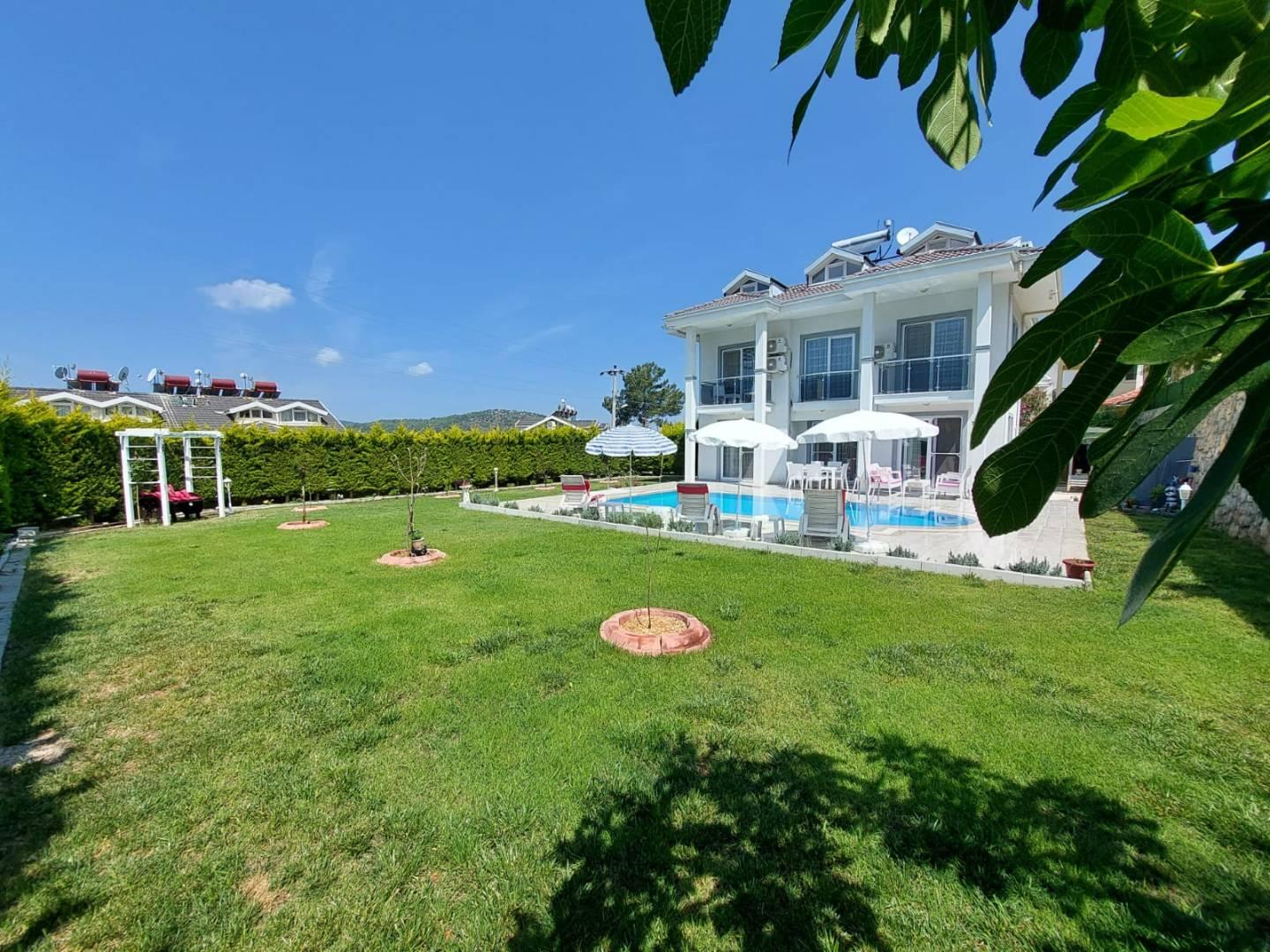 Fethiye Ölüdeniz'de Kalabalık Ailelere Uygun, Özel Havuzlu, Şık Villa-42643