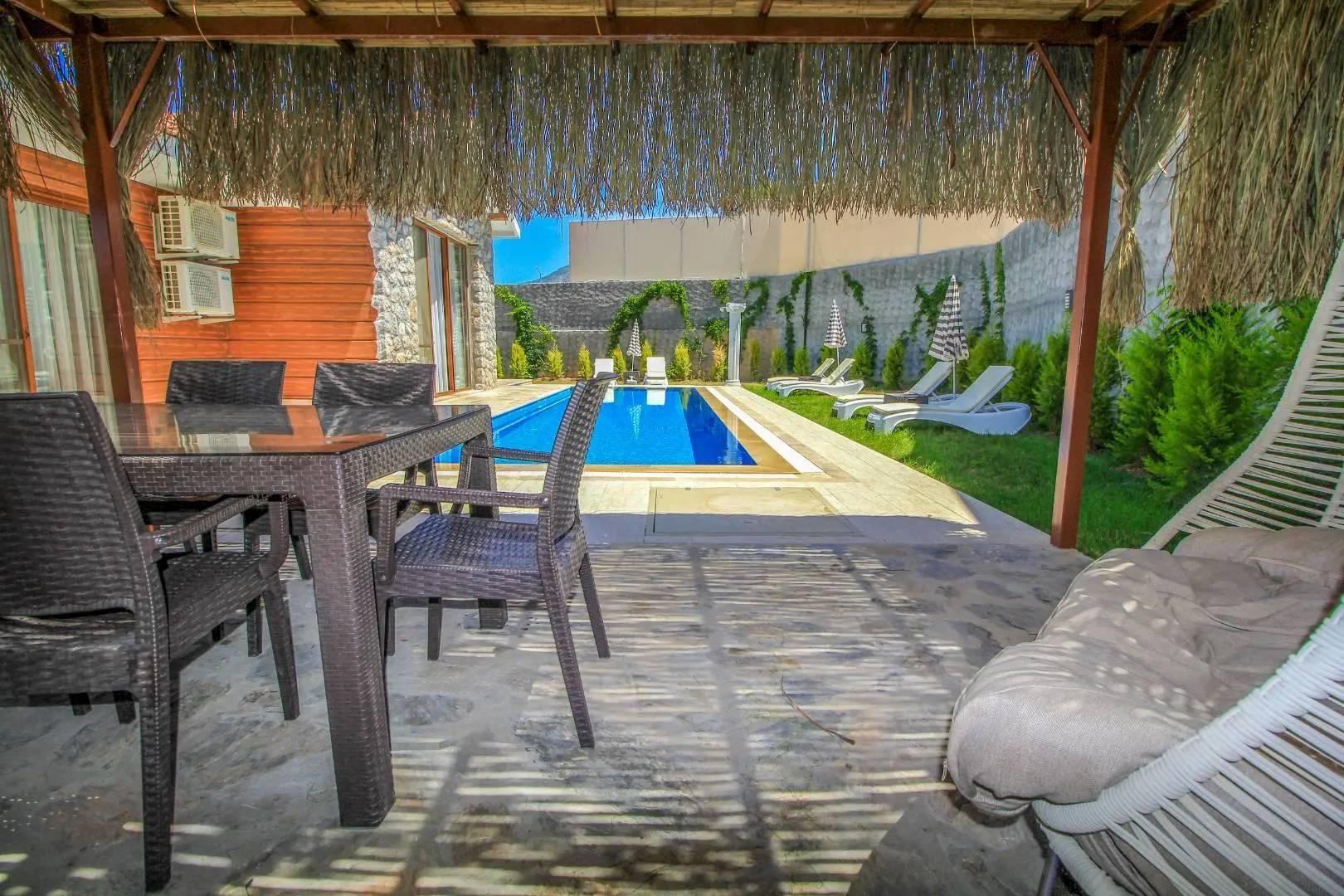 Fethiye Ölüdeniz’de Geniş Ailelere uygun, Özel Havuzlu, Konforlu Villa-41925