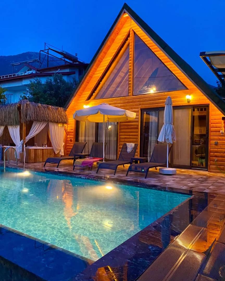 Fethiye Ölüdeniz'de Nezih Konumda, Özel Havuzlu, Lüks Bungalov-32908