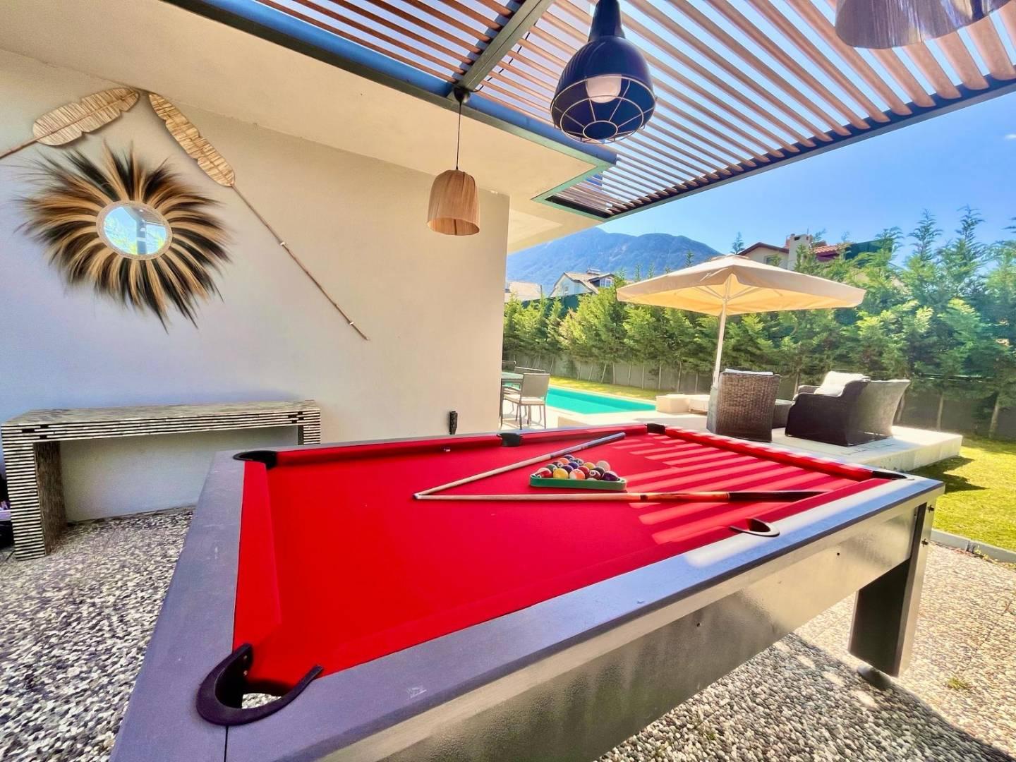 Fethiye Ölüdeniz'de Merkezi Konumda, Özel Havuzlu, Olanaklı Villa-42612