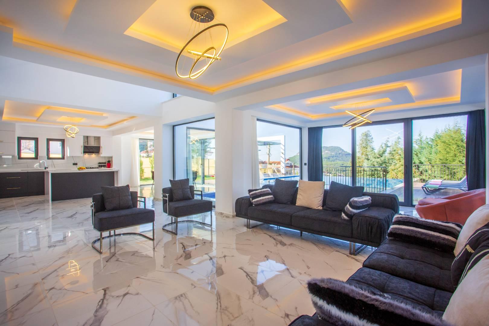 Fethiye Ölüdeniz'de Muhteşem Doğada, Kapalı Havuzlu, Konforlu Villa-19779