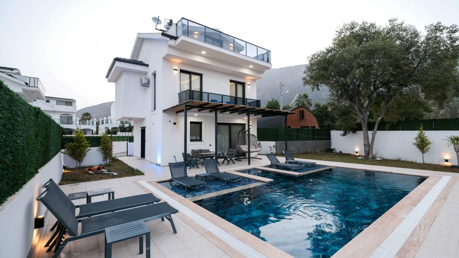Fethiye Ölüdeniz'de Muhteşem Doğada, Özel Havuzlu, Lüks Villa-41428