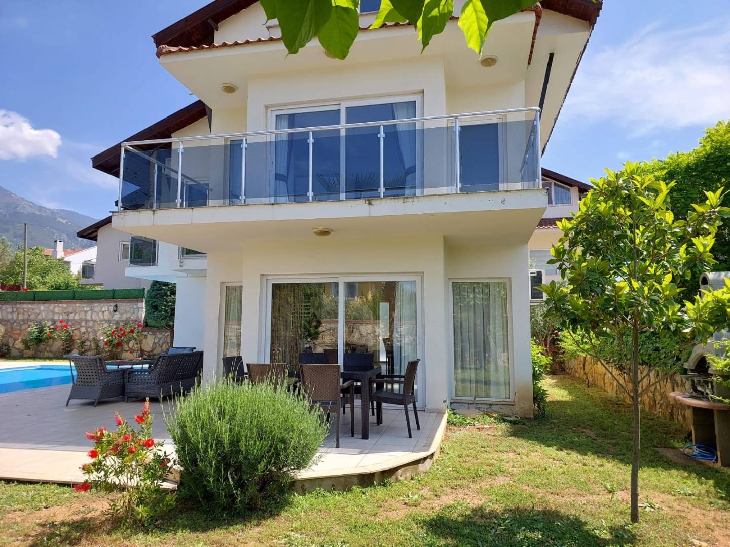 Fethiye Ölüdeniz'de Nezih Konumda, Özel Havuzlu, Ferah Villa