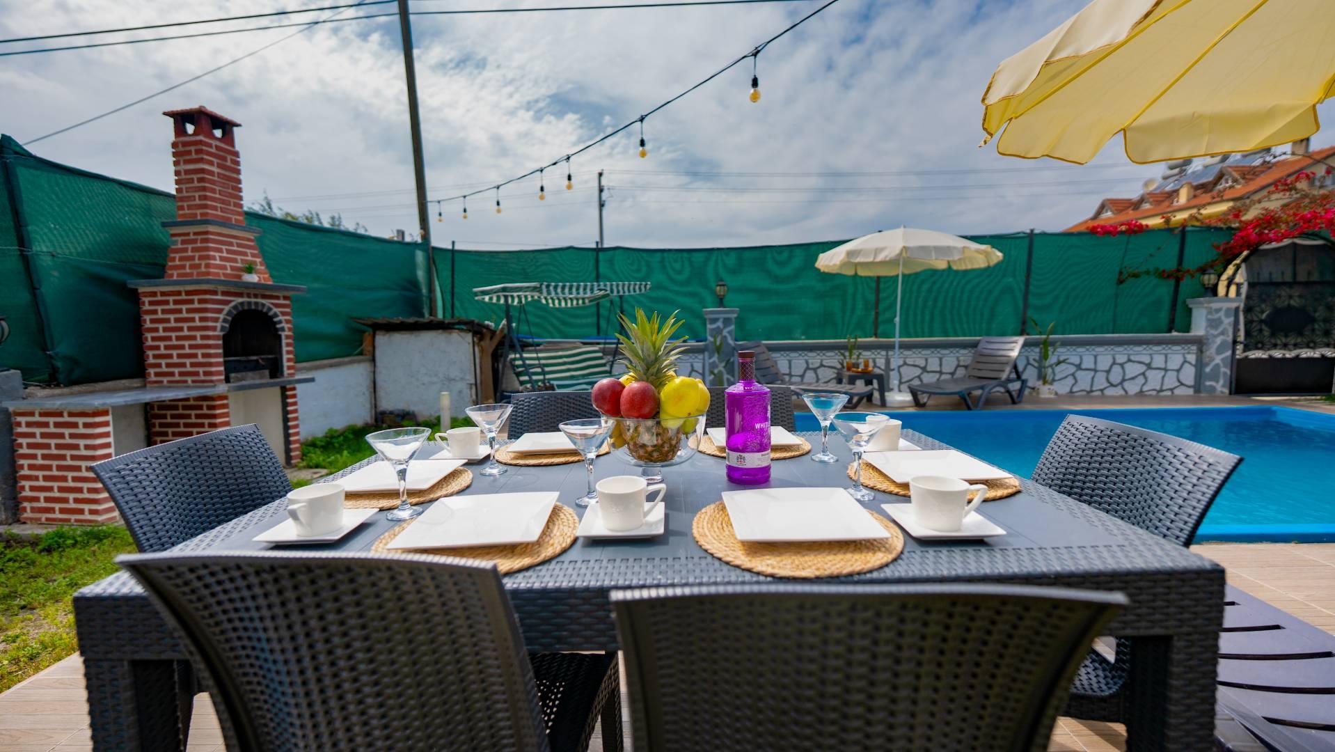 Fethiye Karaçulha'da Plaja Yakın, Özel Havuzlu, Kiralık Villa-17473