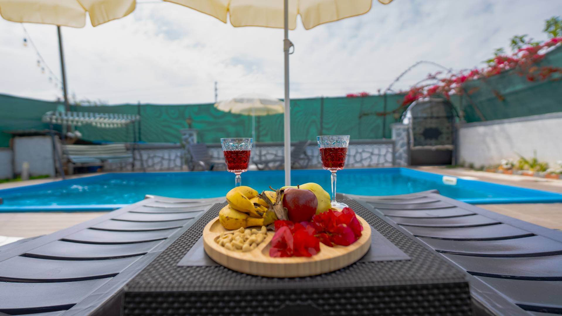 Fethiye Karaçulha'da Plaja Yakın, Özel Havuzlu, Kiralık Villa