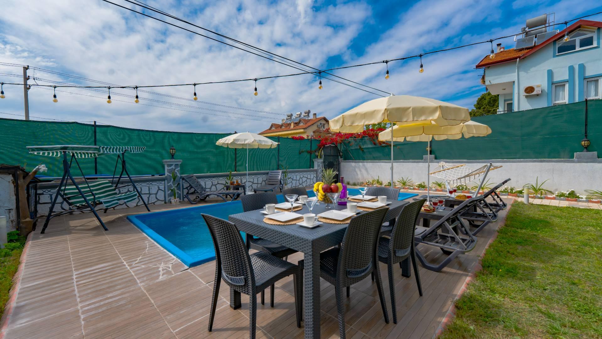 Fethiye Karaçulha'da Plaja Yakın, Özel Havuzlu, Kiralık Villa-17473