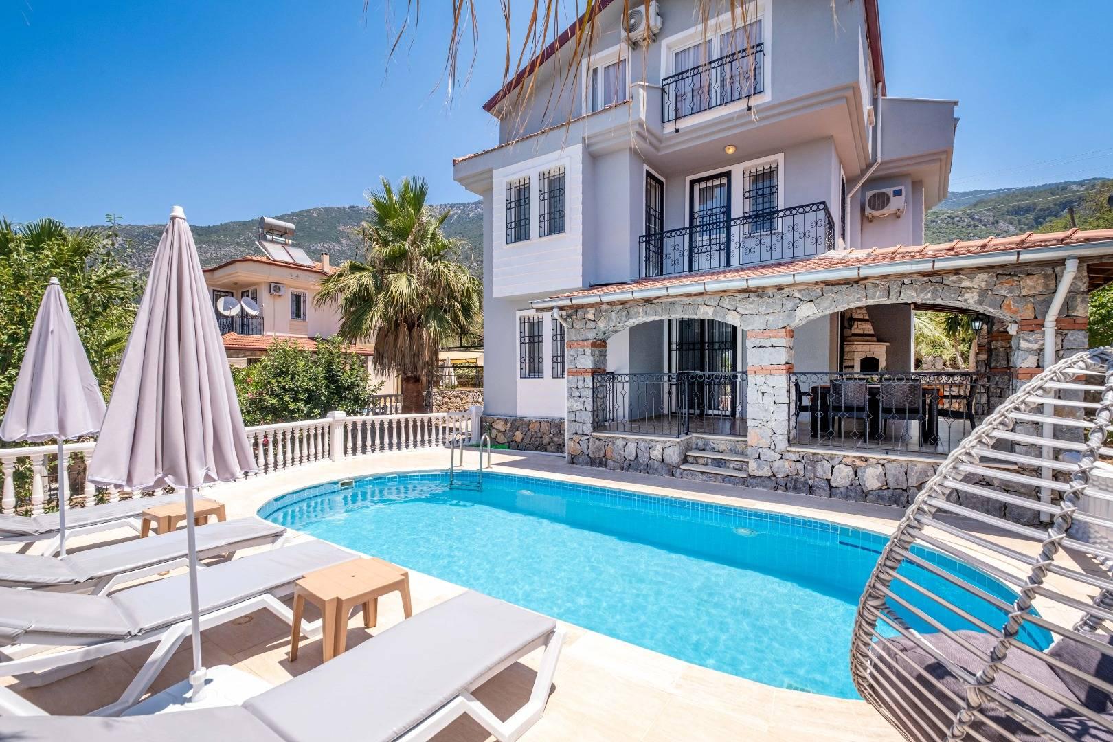 Fethiye Ölüdeniz’de Doğanın Tam Ortasında, Özel Havuzlu, Lüks Villa-41506