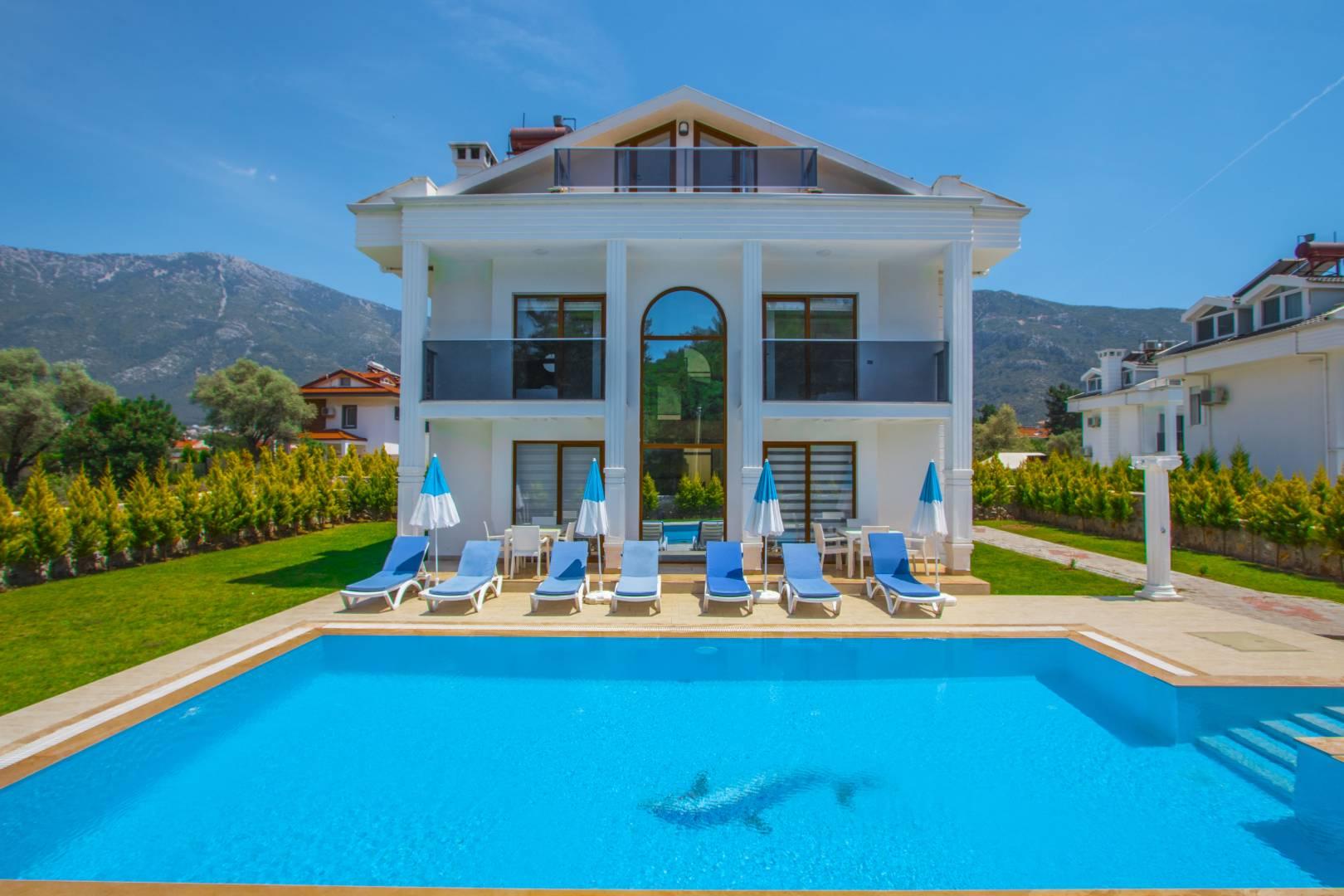 Fethiye Ölüdeniz'de Sakin Konumda, Özel Havuzlu, Bahçeli Villa-42264