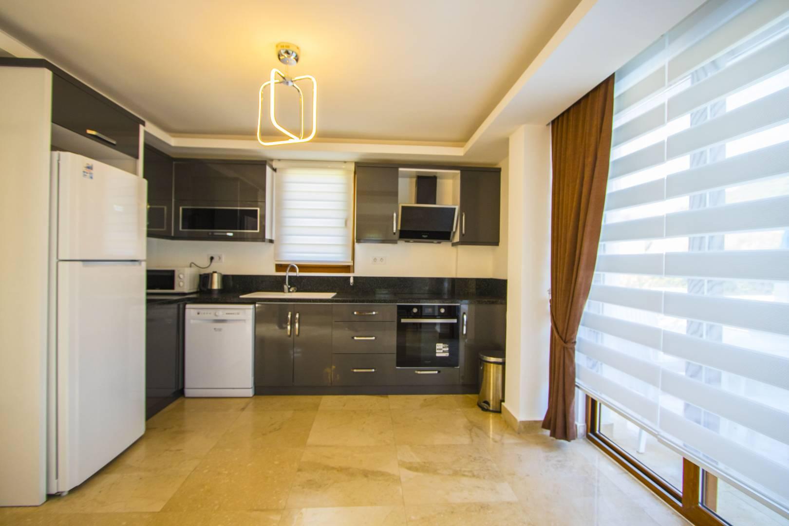 Fethiye Ölüdeniz'de Sakin Konumda, Özel Havuzlu, Bahçeli Villa-42264