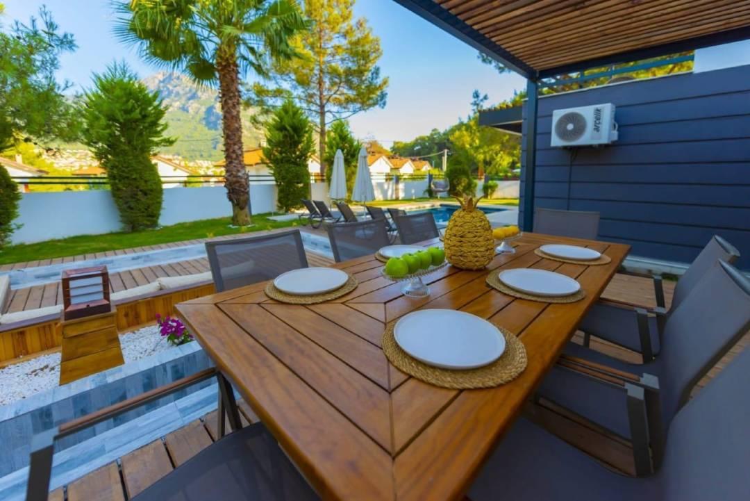 Fethiye Ölüdeniz'de Yemyeşil Doğada, Özel Havuzlu, Merkezi Villa-43653
