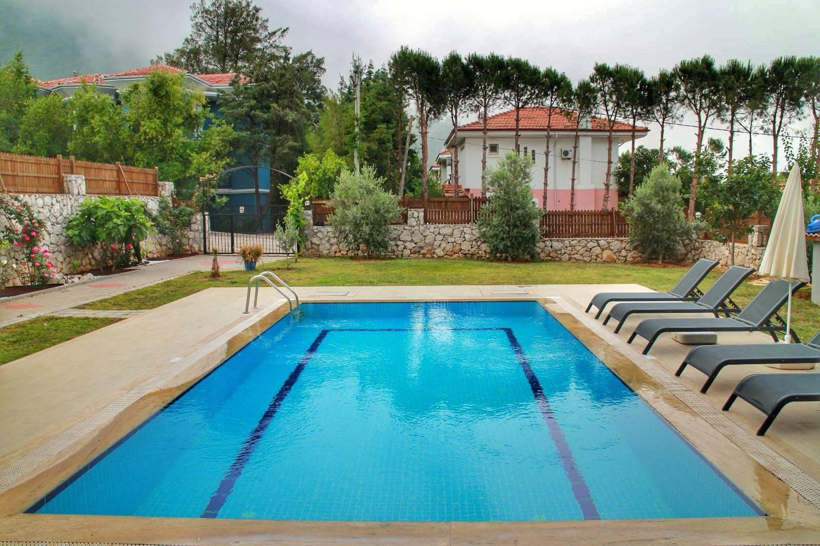 Fethiye Ölüdeniz'de Nezih Konumda, Özel Havuzlu, Konforlu Villa-43228