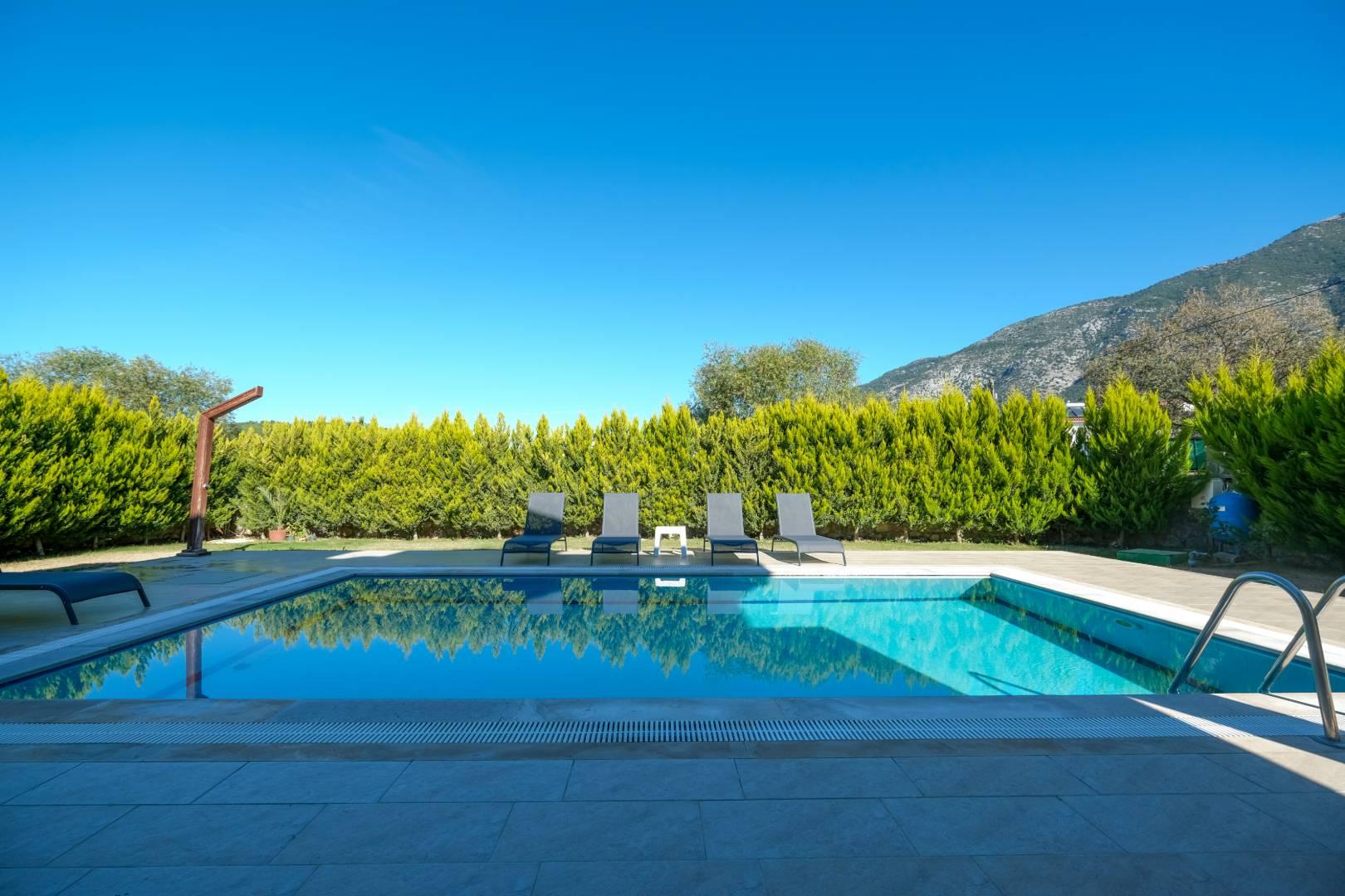 Fethiye Ölüdeniz'de Nezih Konumda, Özel Havuzlu, Lüks Villa-43246