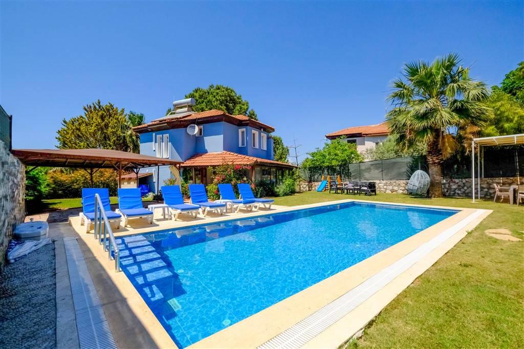 Fethiye Ölüdeniz'de Yemyeşil Bahçeli, Özel Havuzlu, Şık Villa-43369
