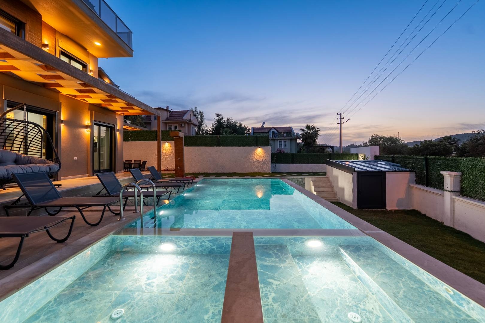 Fethiye Ölüdeniz'de Elverişli Konumda, Özel Havuzlu, Lüks Villa