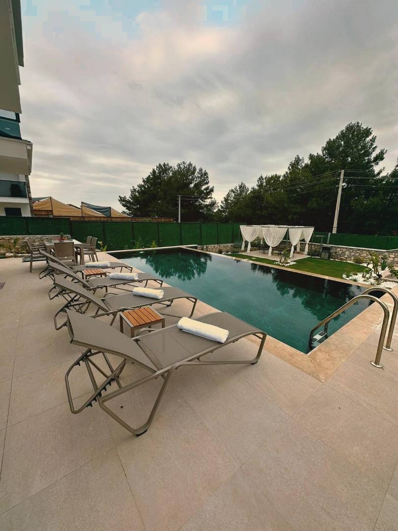 Ölüdeniz'de Kalabalık Ailelere Uygun, Kapalı Havuzlu, Modern Villa