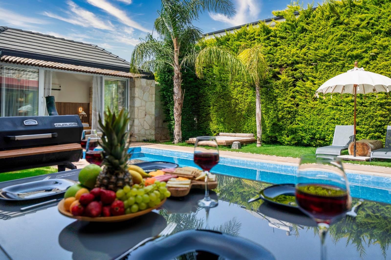 Fethiye Ölüdeniz'de Sakin Konumda, Özel Havuzlu, Konforlu Villa-41854