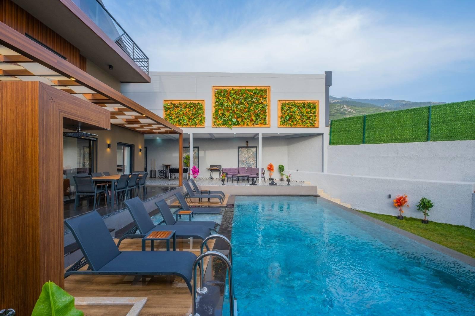 Fethiye Ovacık'ta Sakin Konumda, Özel Havuzlu, Lüks Villa-41594