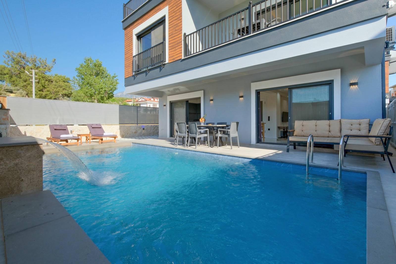 Muğla Seydikemer'de Nezih Konumda, Özel Havuzlu, Tatil Villası-43233
