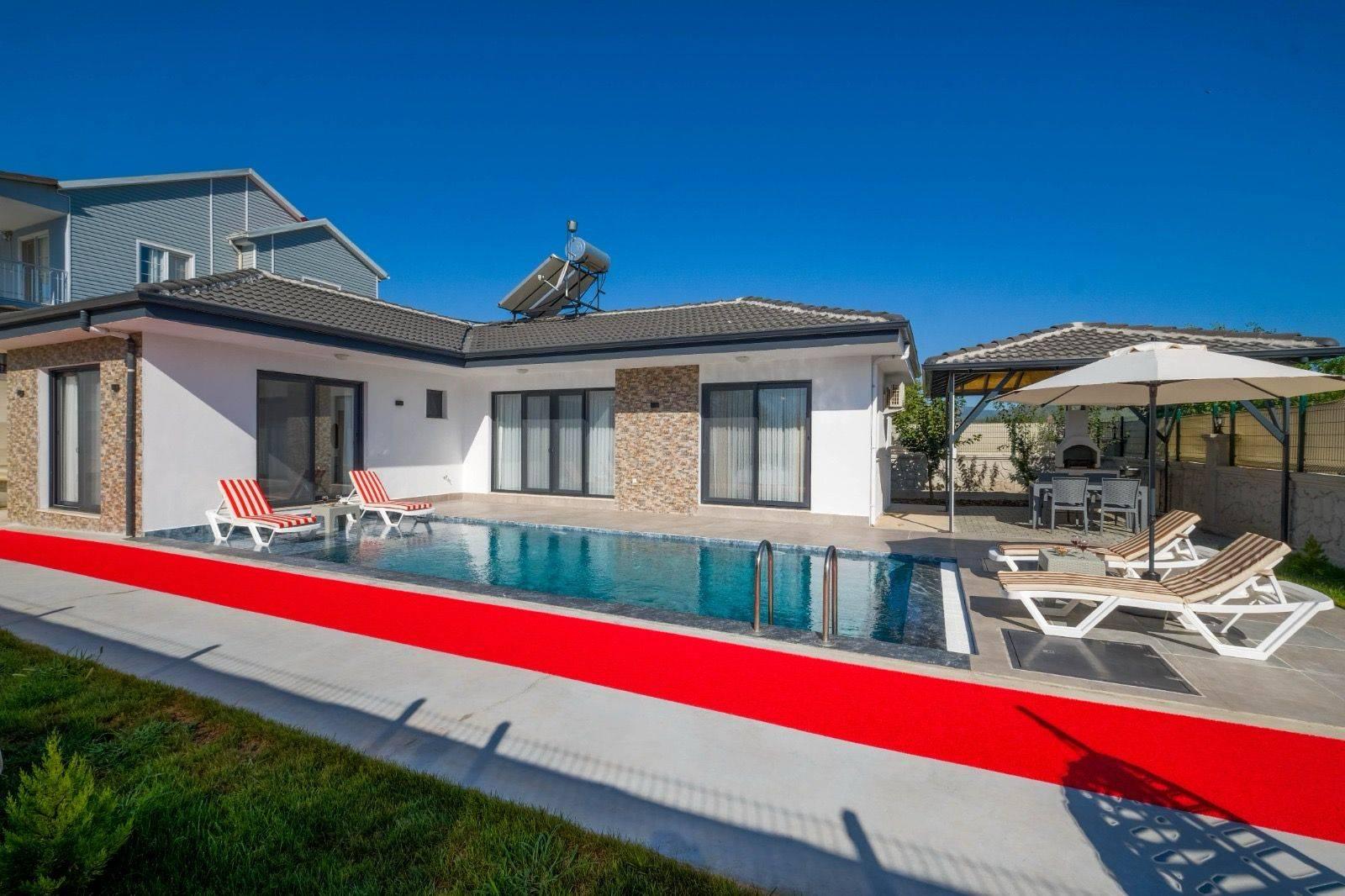 Muğla Seydikemer'de Gözlerden Uzak, Özel Havuzlu, Balayı Villası-41763