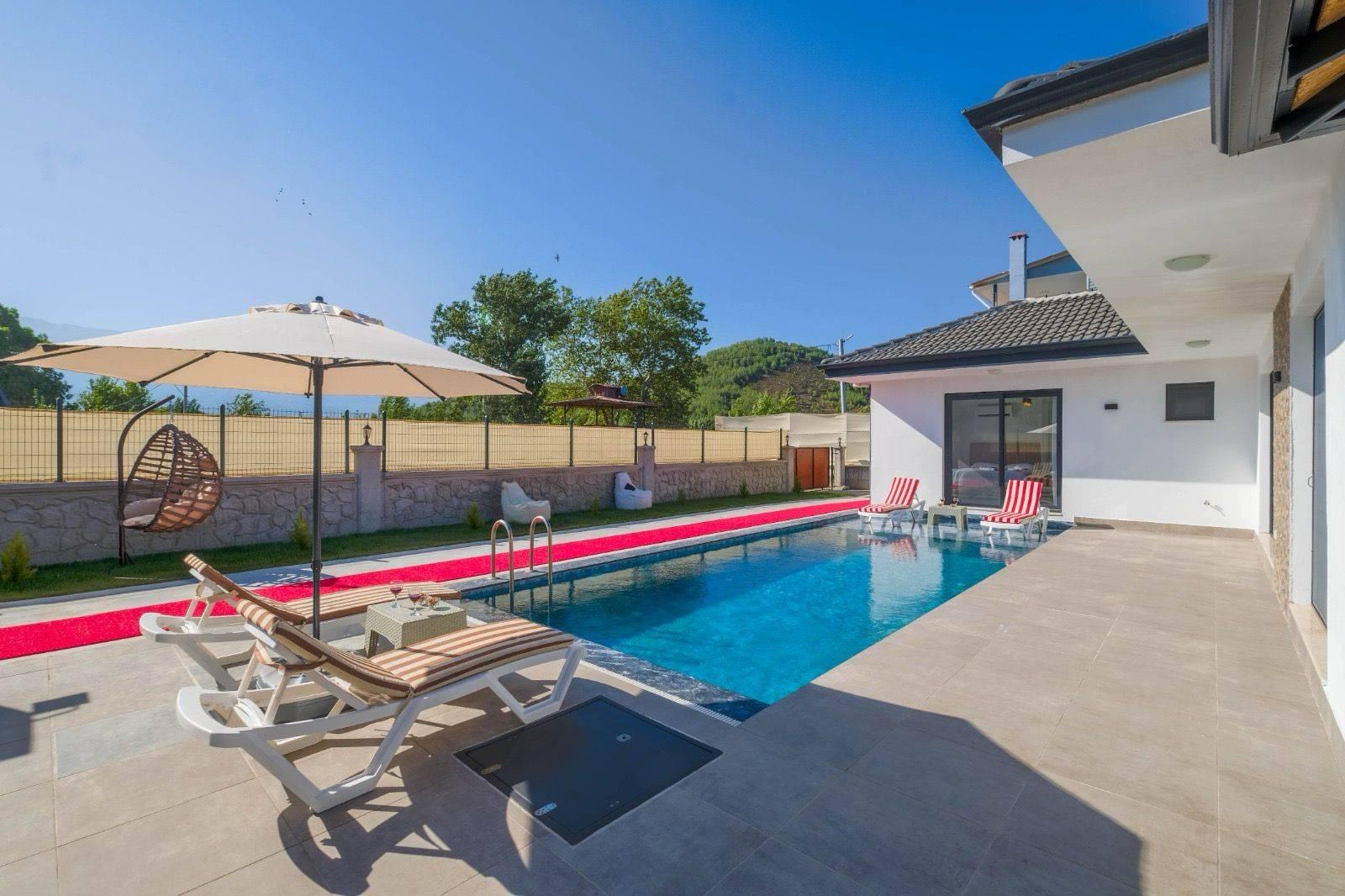 Muğla Seydikemer'de Gözlerden Uzak, Özel Havuzlu, Balayı Villası-41763