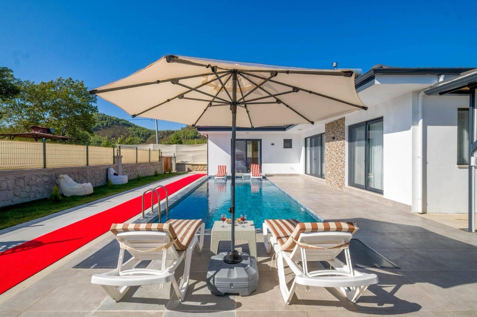 Muğla Seydikemer'de Gözlerden Uzak, Özel Havuzlu, Balayı Villası-41763